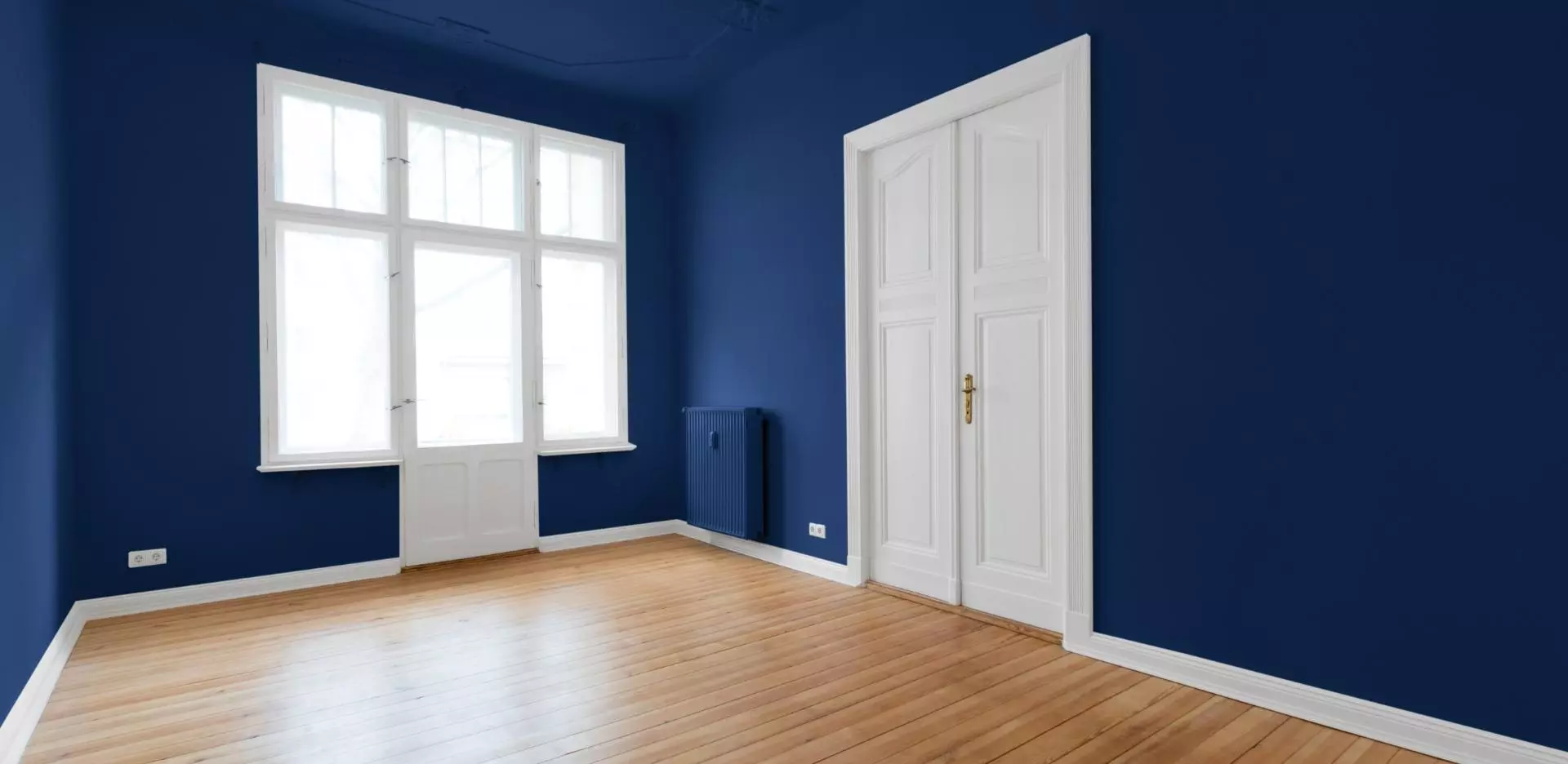 Pokój pomalowany na niebiesko